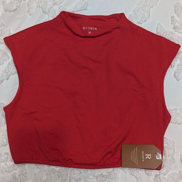 🌶️ REORIA Halter Neck Crop Top Red Butsmooth – Size M - Picture 3 of 6